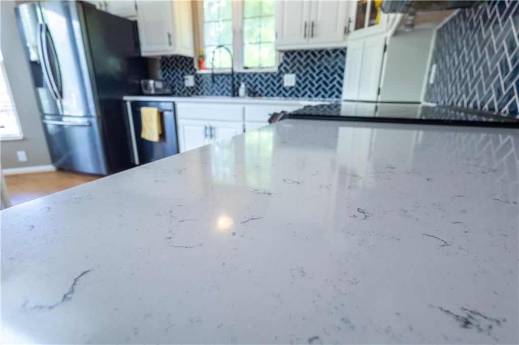 4203 Kensington Drive — photo 20