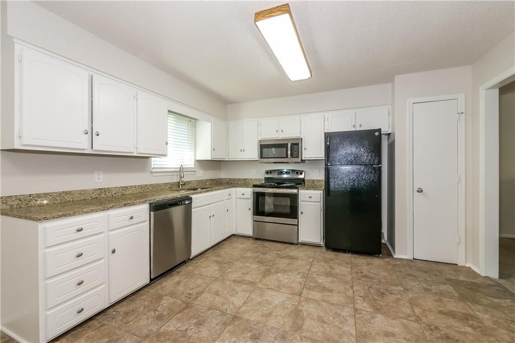 3541 Tudor Drive — photo 9
