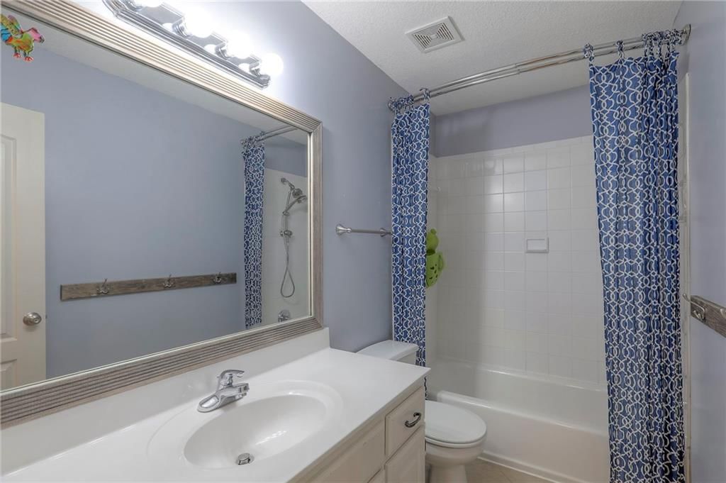 1607 NE 80th Place — photo 27