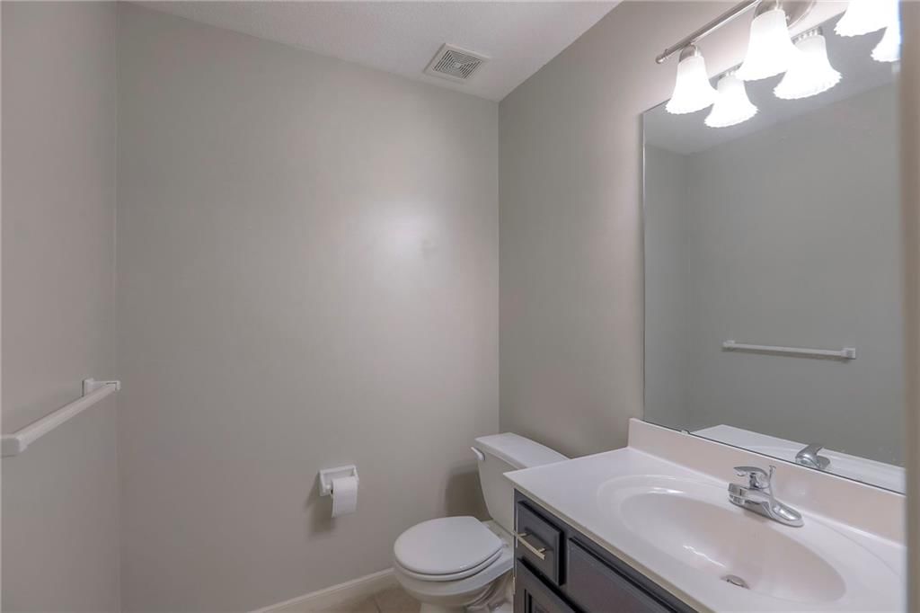 1607 NE 80th Place — photo 31