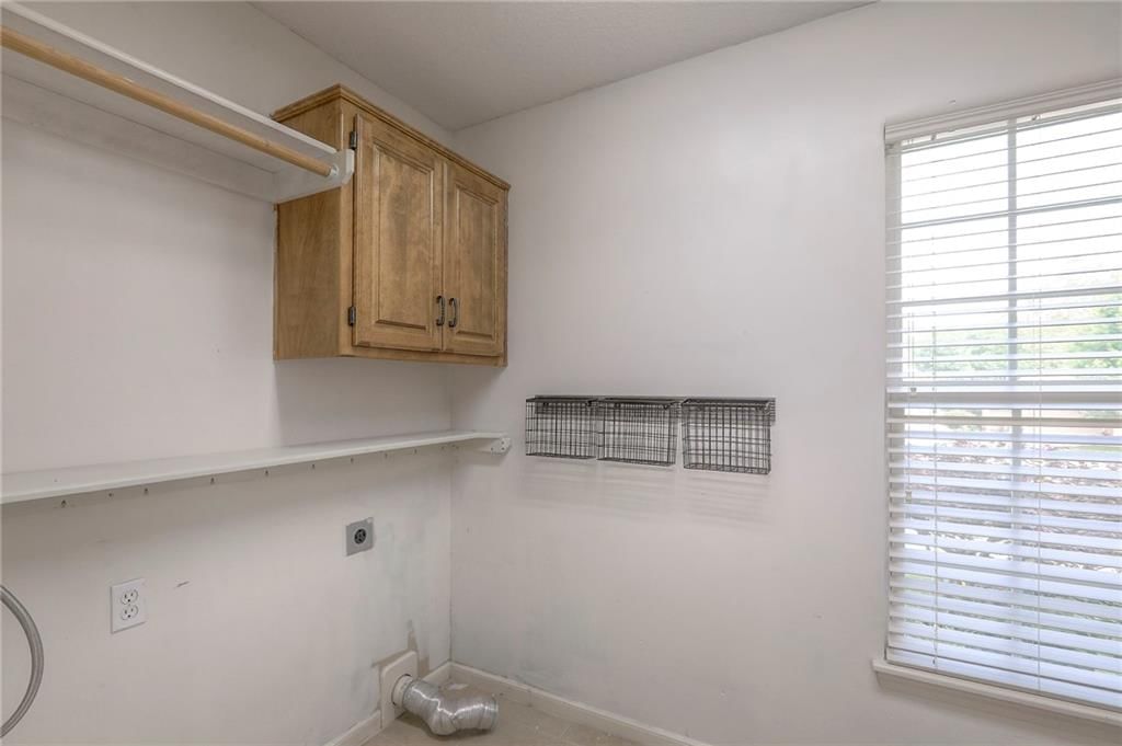 1607 NE 80th Place — photo 32