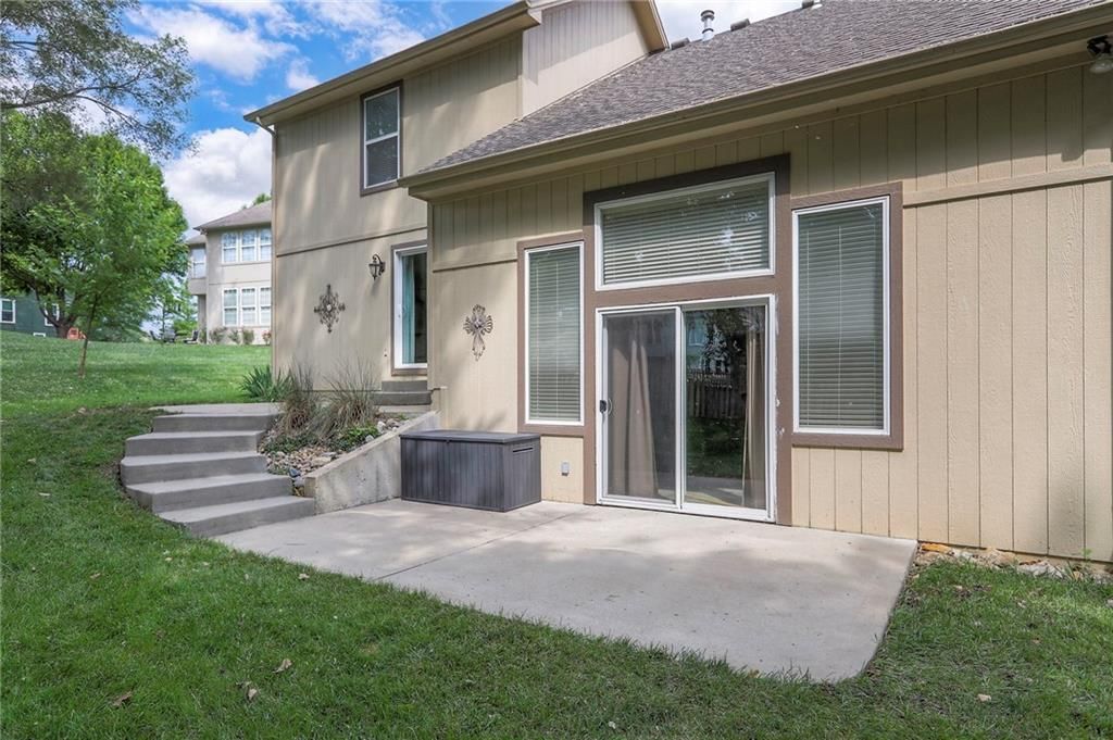 1607 NE 80th Place — photo 37