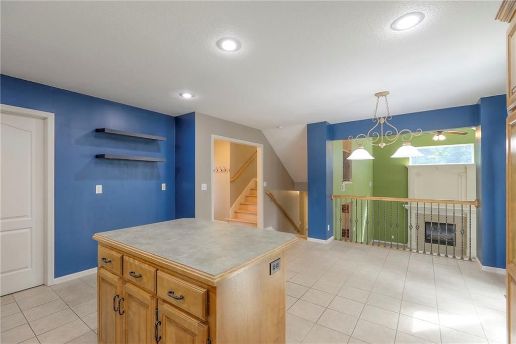 1607 NE 80th Place — photo 8