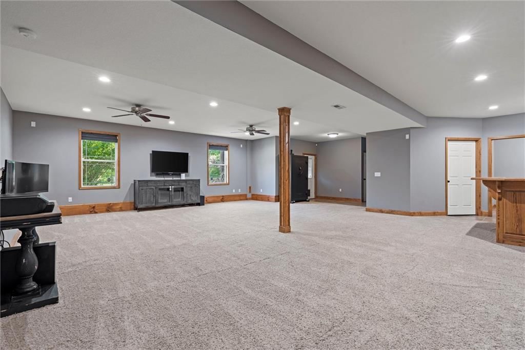 650 SW Ryan Road — photo 31