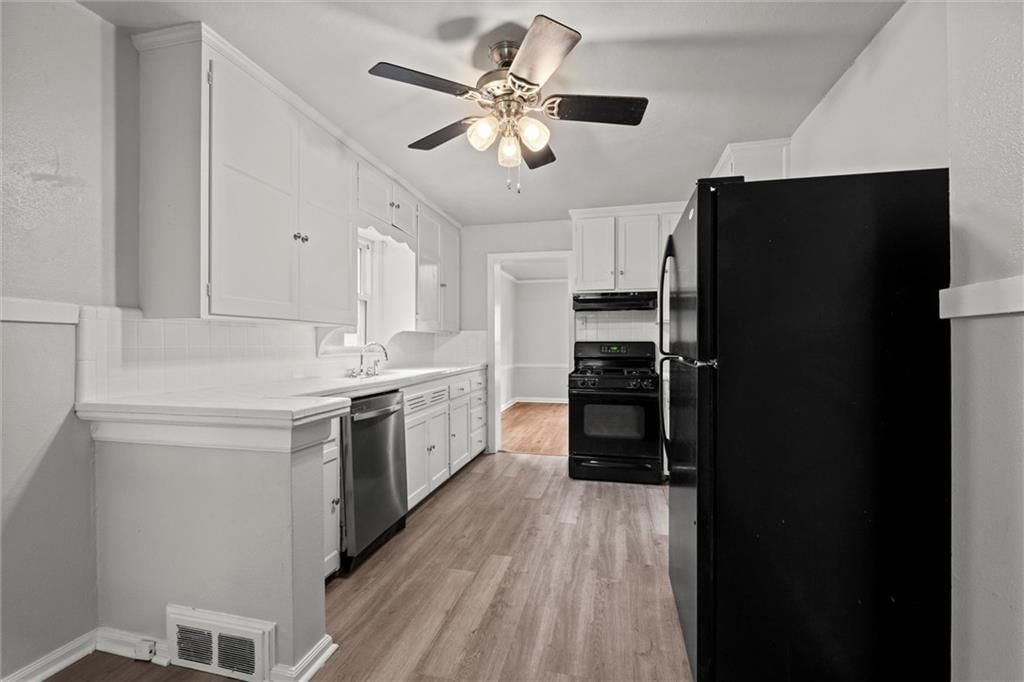 7408 Charlotte Street — photo 11