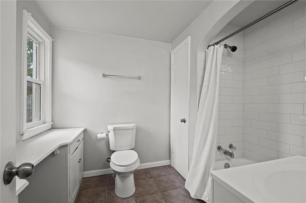 7408 Charlotte Street — photo 21