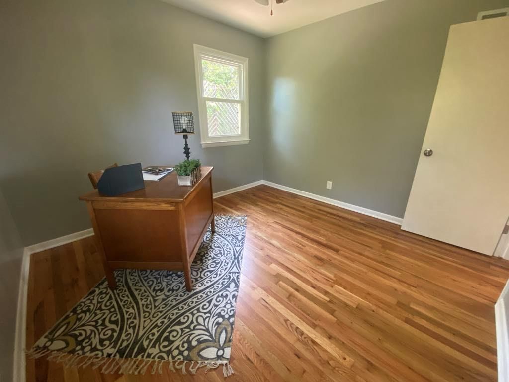 500 Waller Avenue — photo 13