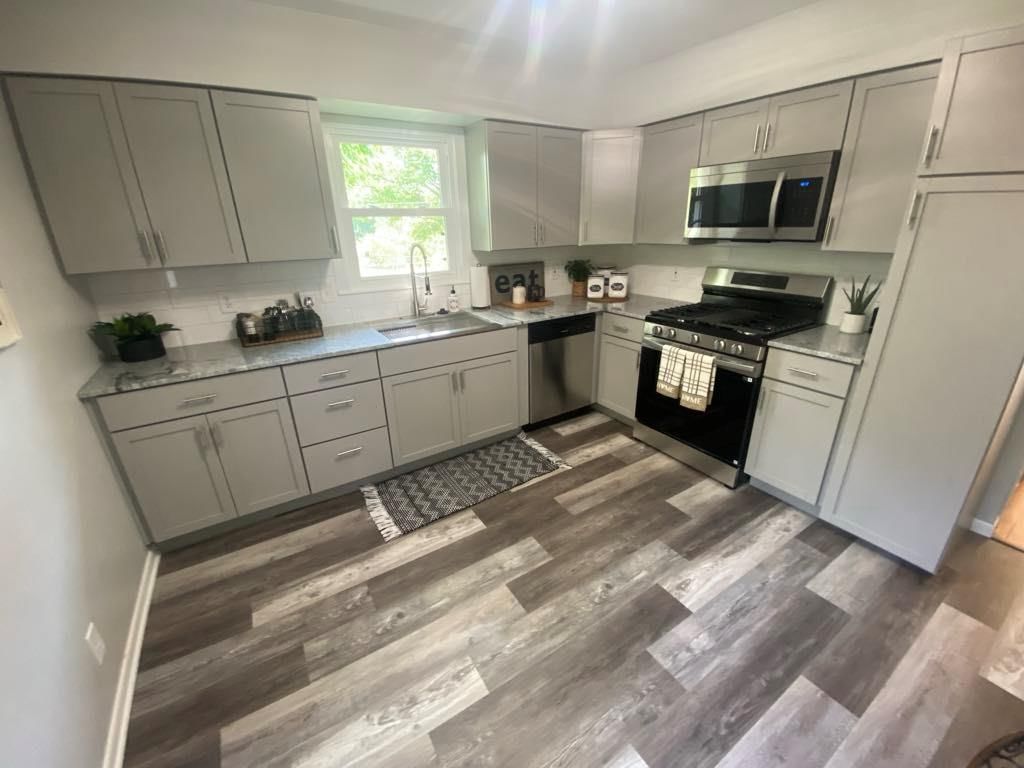 500 Waller Avenue — photo 5
