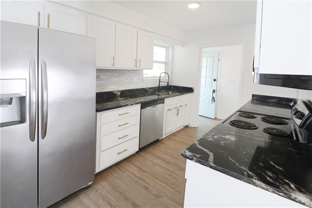 915 Ridge Drive — photo 11