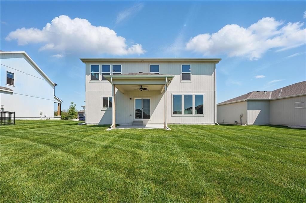 Photo 34 of 56 - 1809 SW Hightown Drive