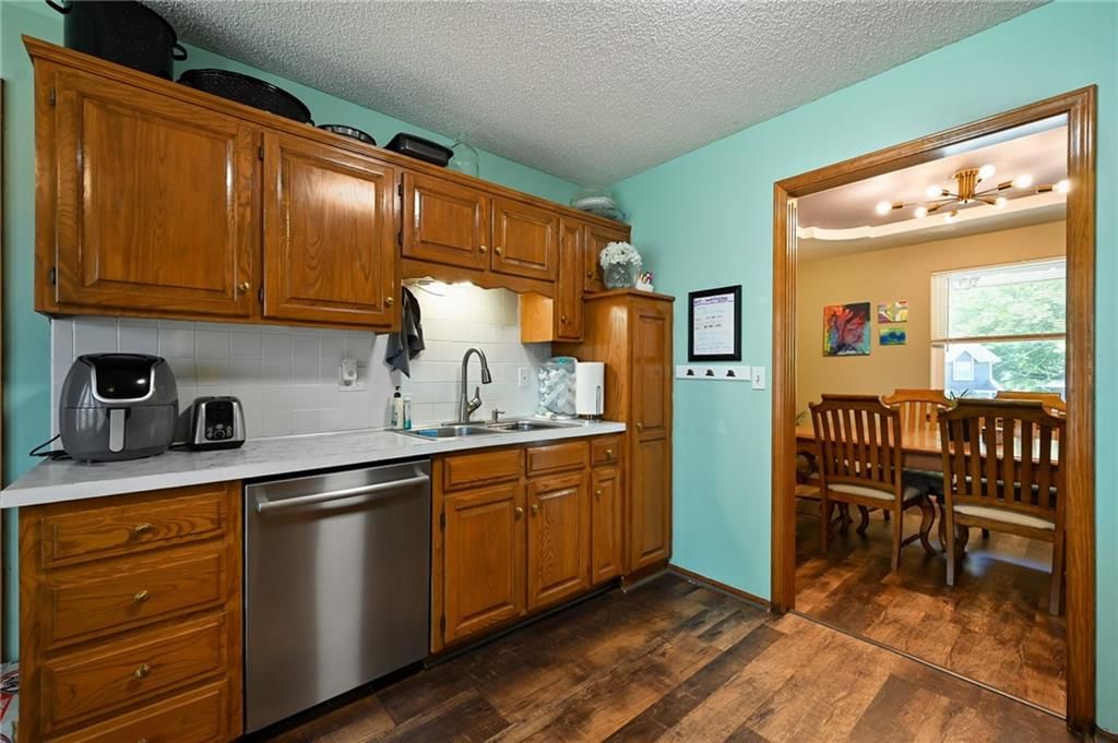 1805 SW Westview Circle — photo 10