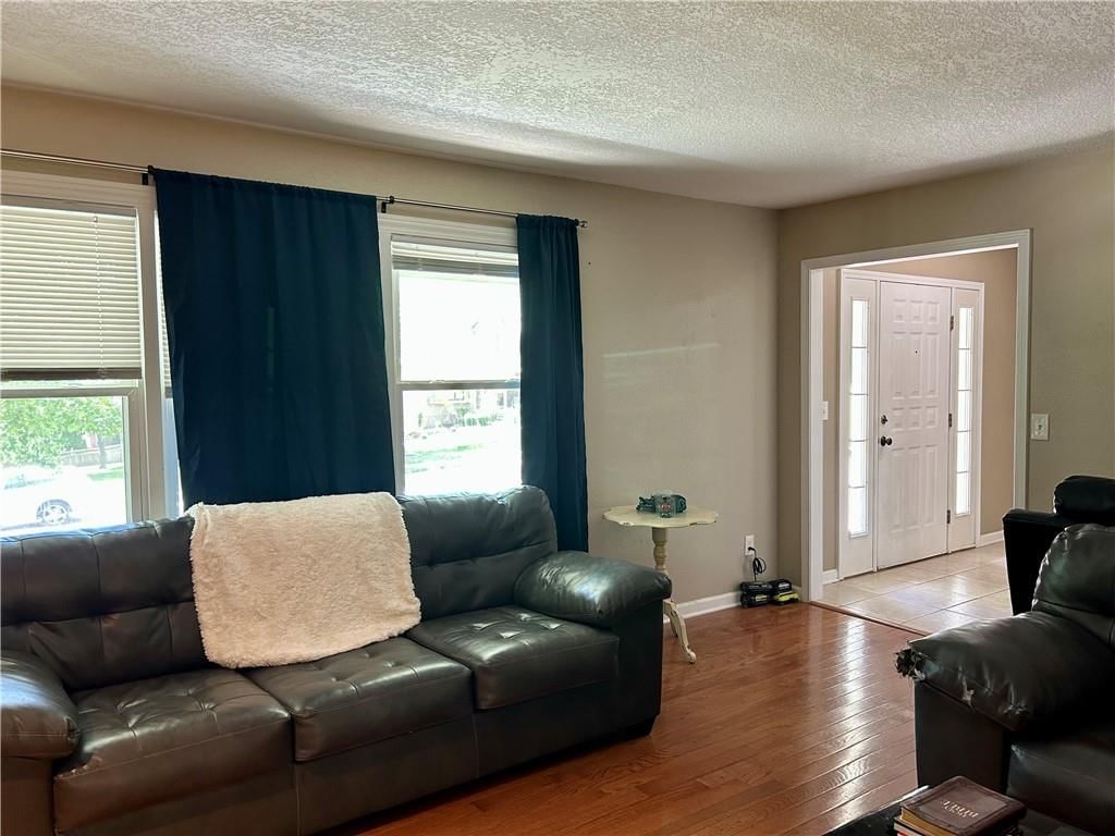102 Willow Point — photo 10
