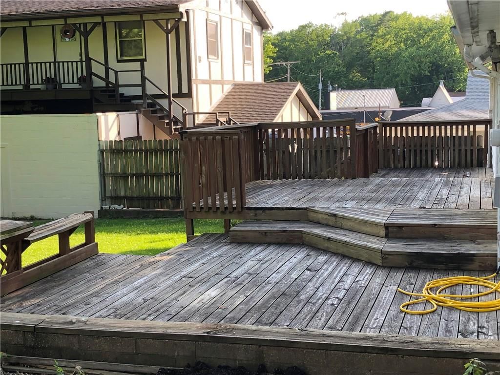305 Linn Street — photo 13