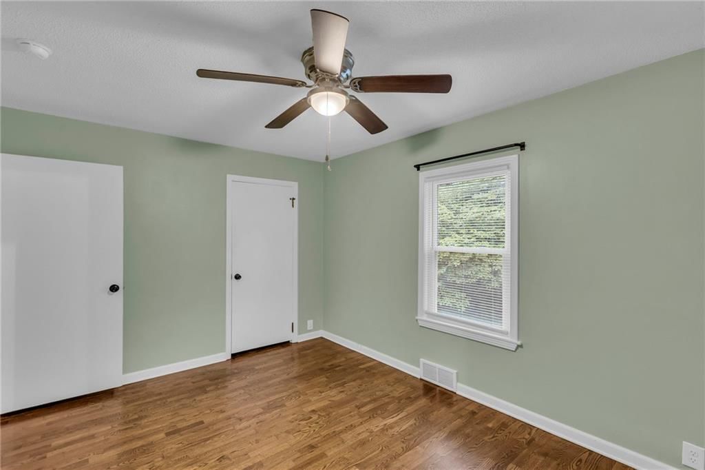 5406 N CENTRAL Street — photo 19