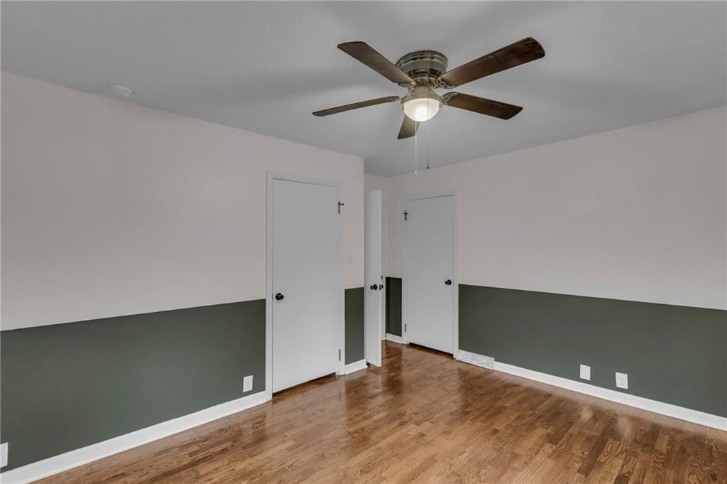 5406 N CENTRAL Street — photo 22
