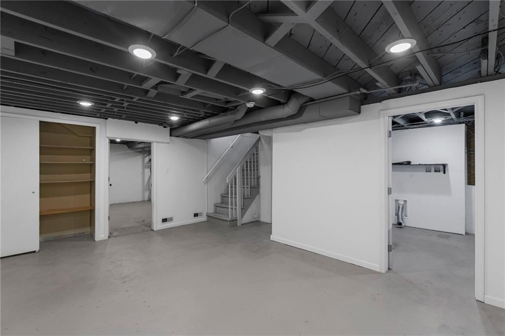 5406 N CENTRAL Street — photo 24