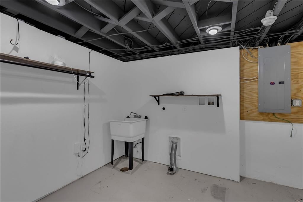 5406 N CENTRAL Street — photo 26