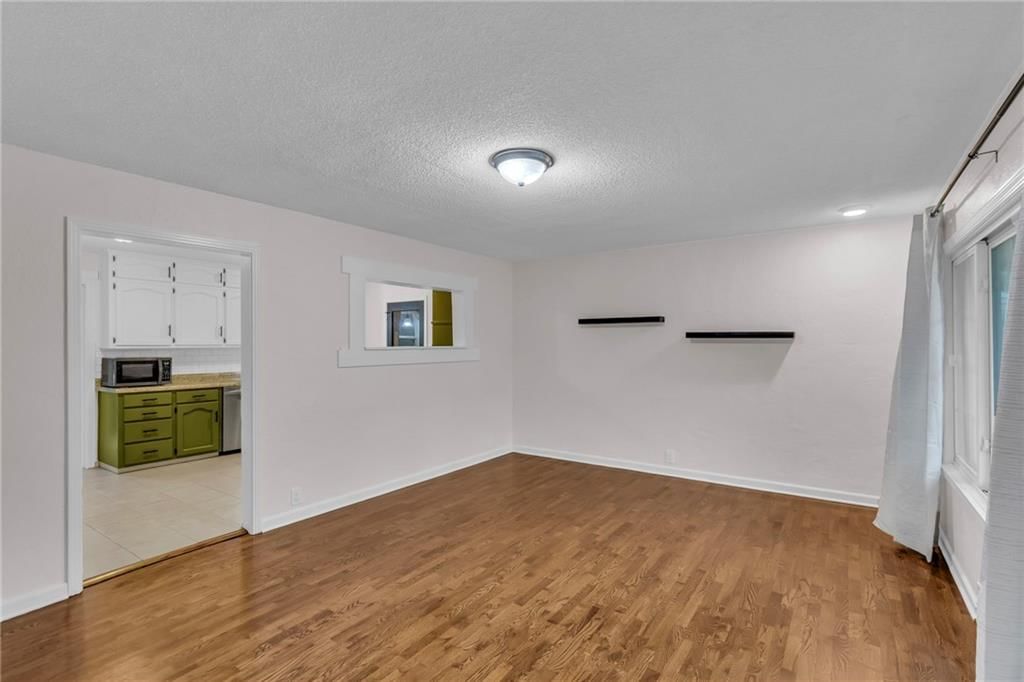 5406 N CENTRAL Street — photo 4