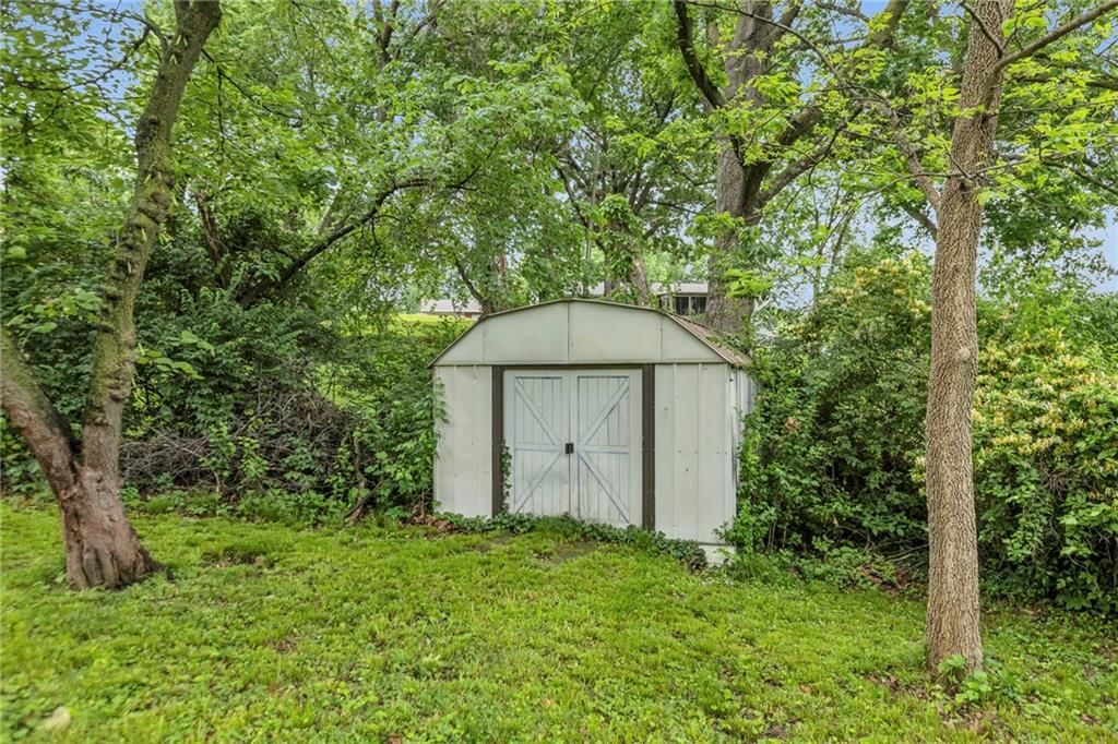 5406 N CENTRAL Street — photo 39