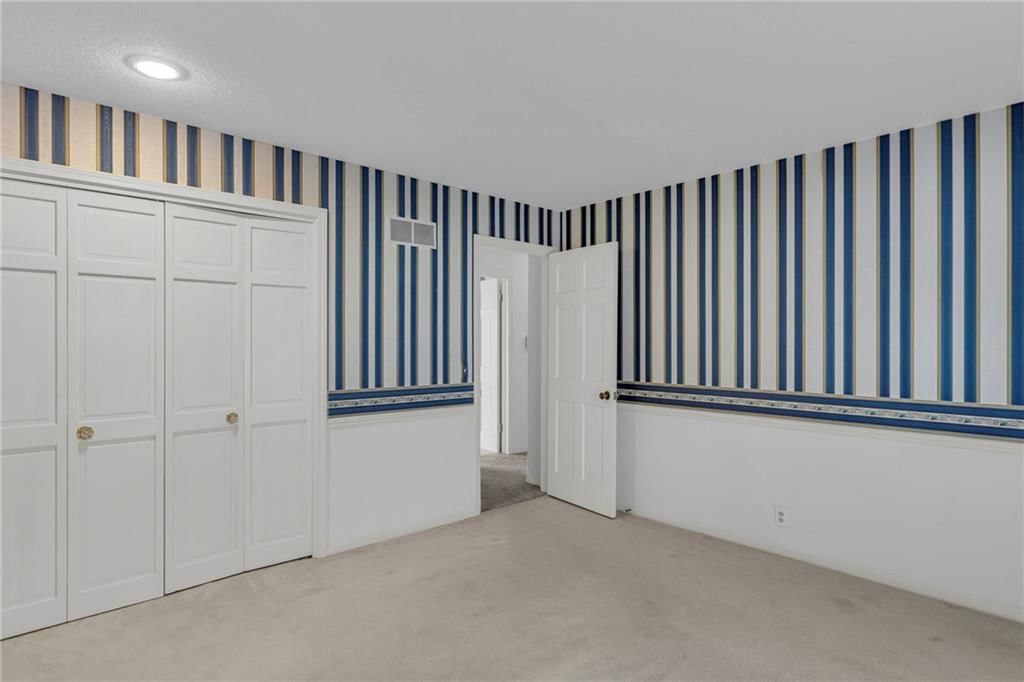 28210 Hedge Lane — photo 36