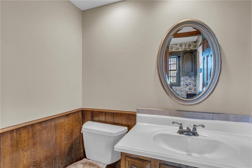 28210 Hedge Lane — photo 49