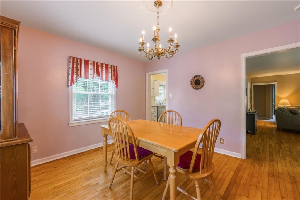 2924 Oakland Avenue — photo 16