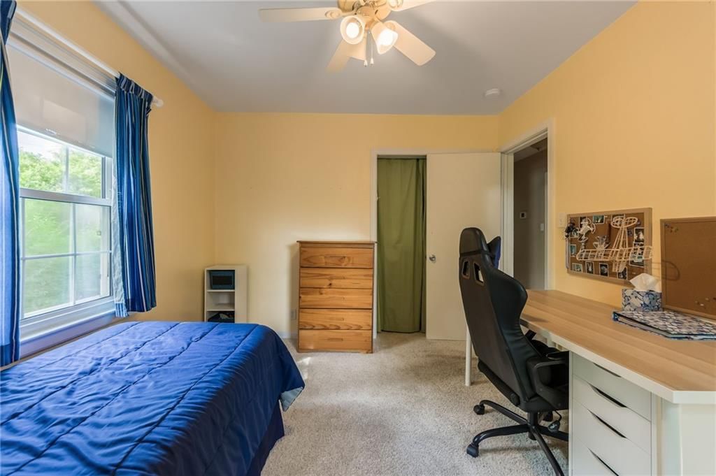 2924 Oakland Avenue — photo 23