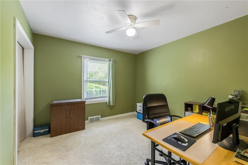 2924 Oakland Avenue — photo 24