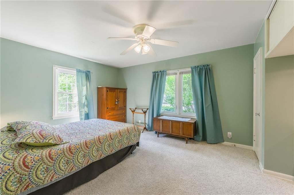 2924 Oakland Avenue — photo 26