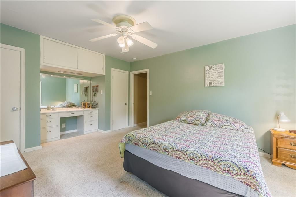 2924 Oakland Avenue — photo 28