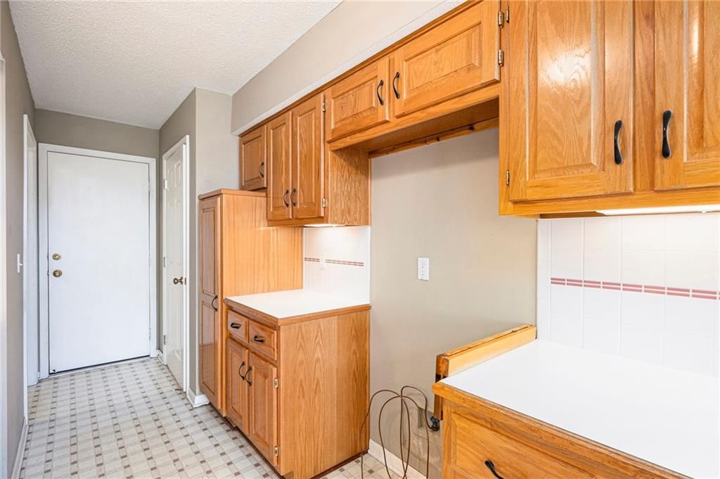 7001 W 157th Terrace — photo 12