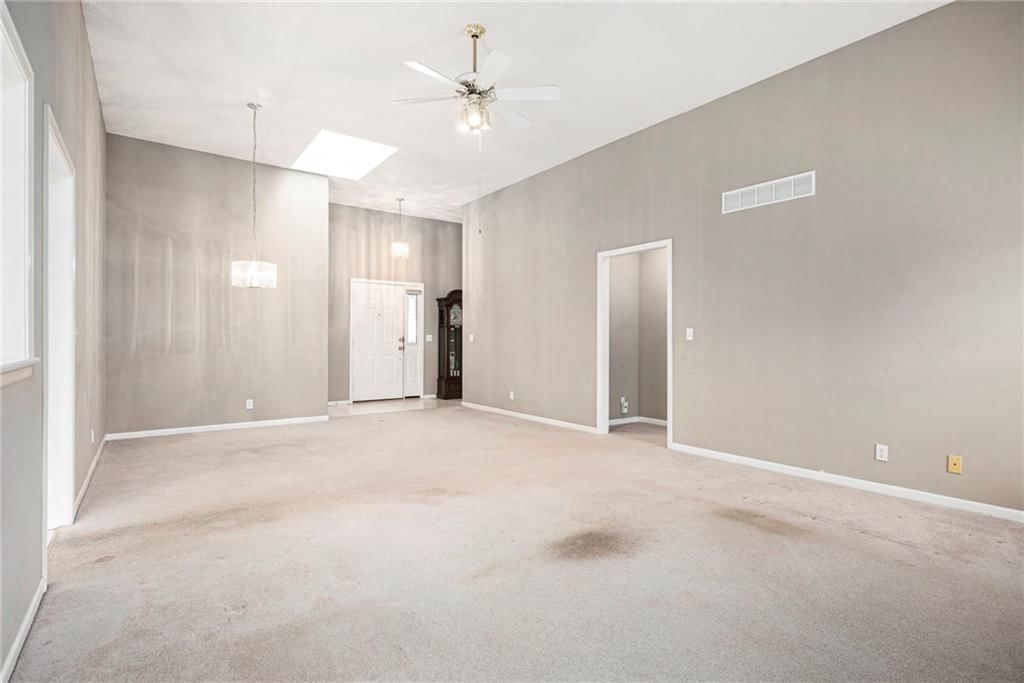 7001 W 157th Terrace — photo 5