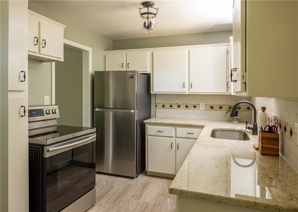 7100 Santa Fe Drive — photo 5