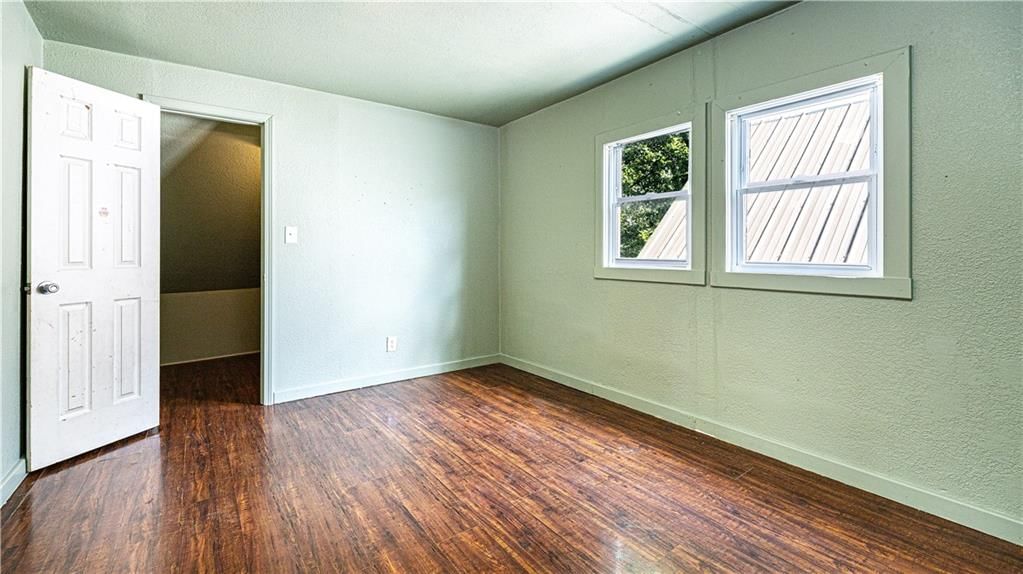 131 W Main Street — photo 17