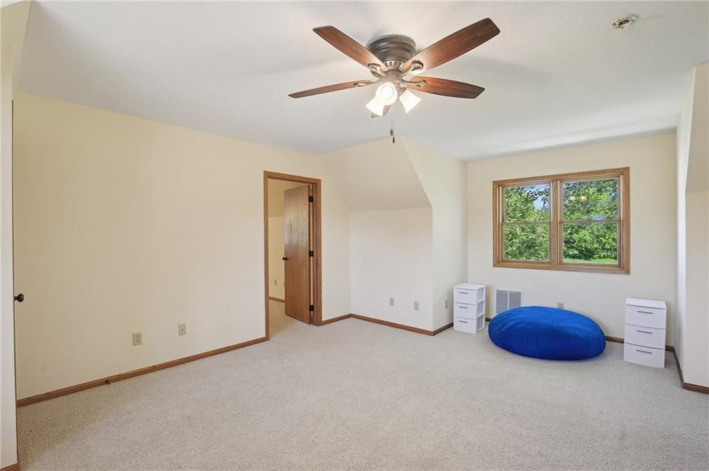 230 N Olive Street — photo 26