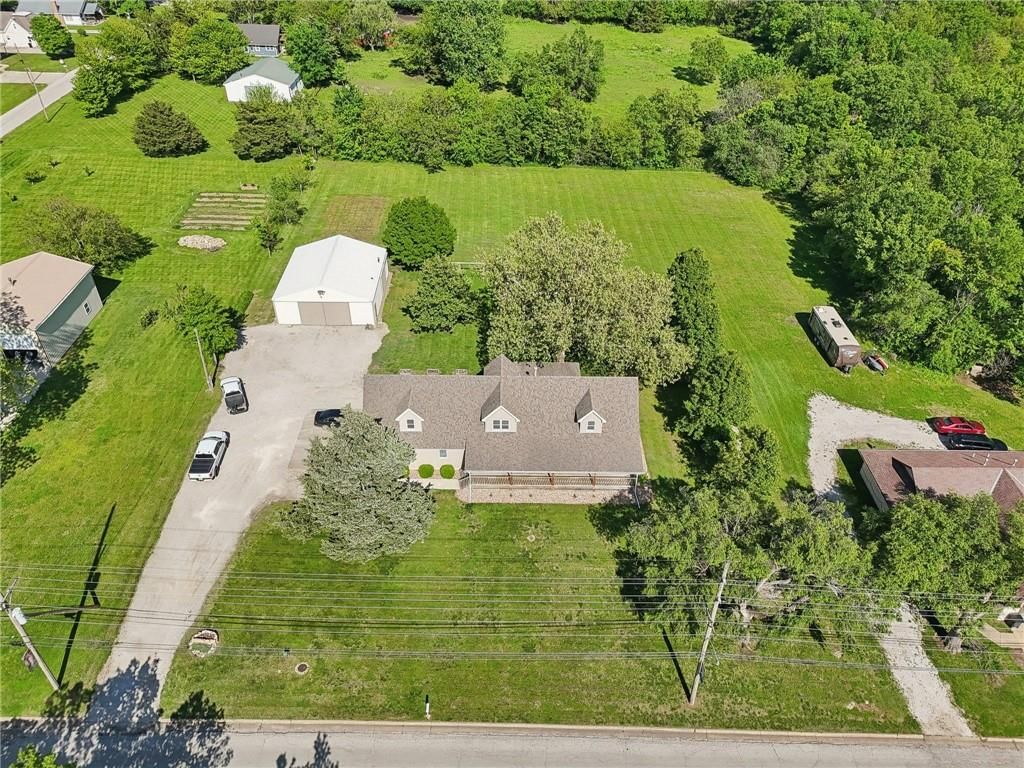 230 N Olive Street — photo 44