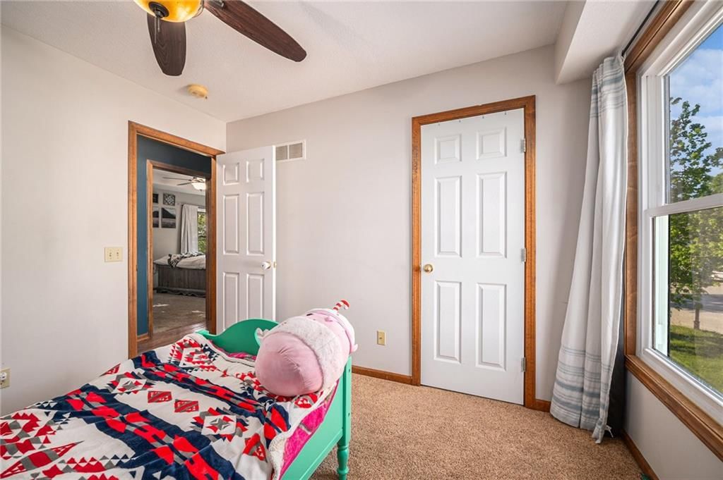 305 Crimson Court — photo 15