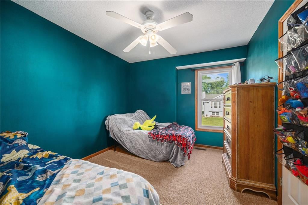 305 Crimson Court — photo 16