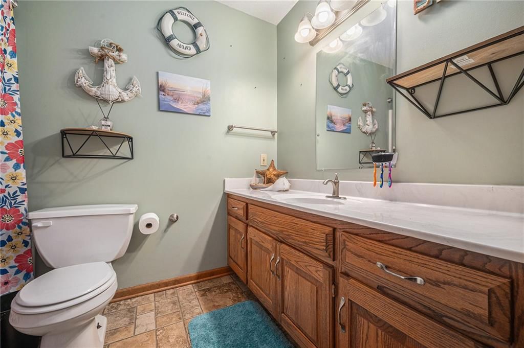 305 Crimson Court — photo 18