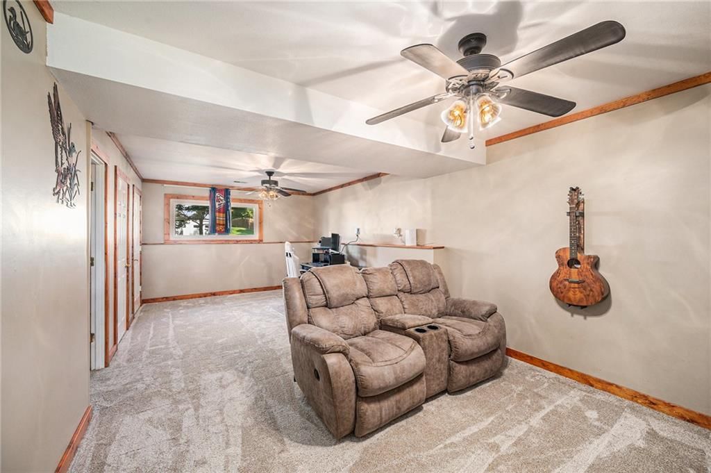 305 Crimson Court — photo 19