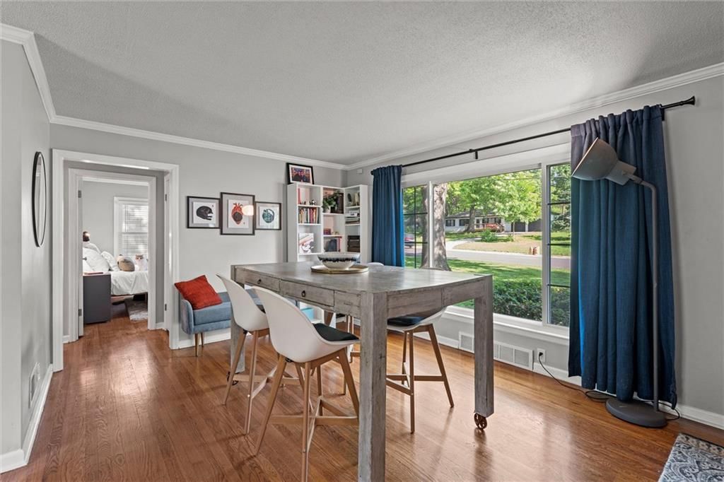 6711 W 79th Street — photo 10