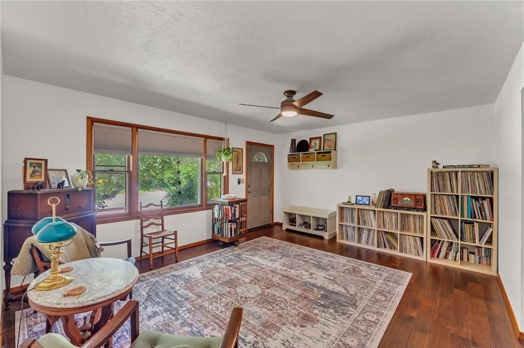 3211 W 9th Street — photo 16