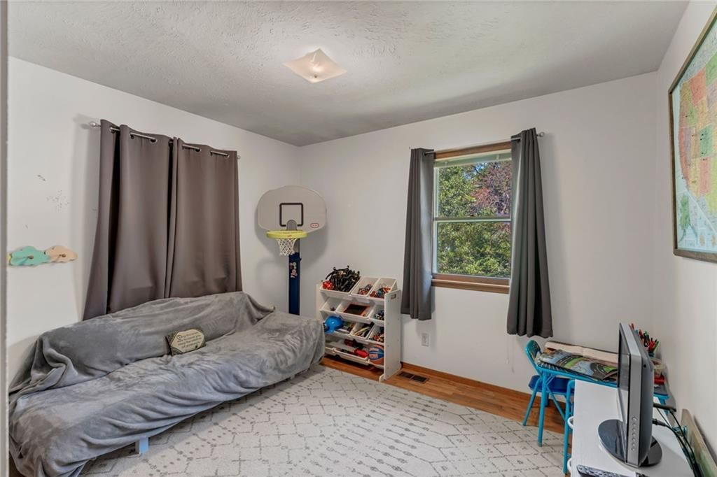 3211 W 9th Street — photo 30
