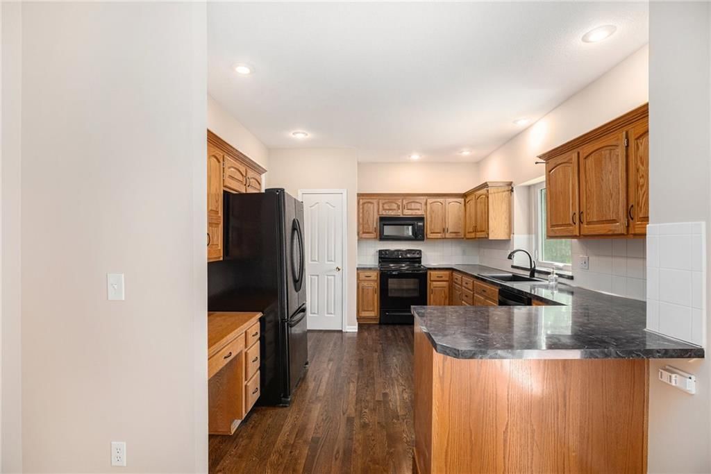 14639 W 151st Terrace — photo 6