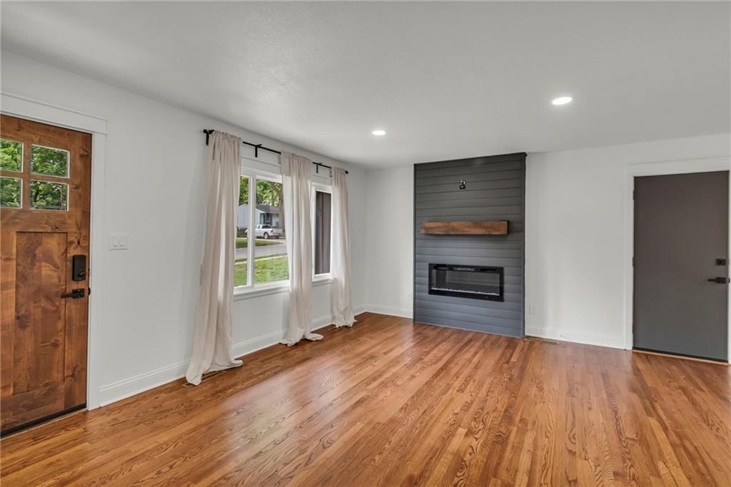 7425 Riggs Lane — photo 4