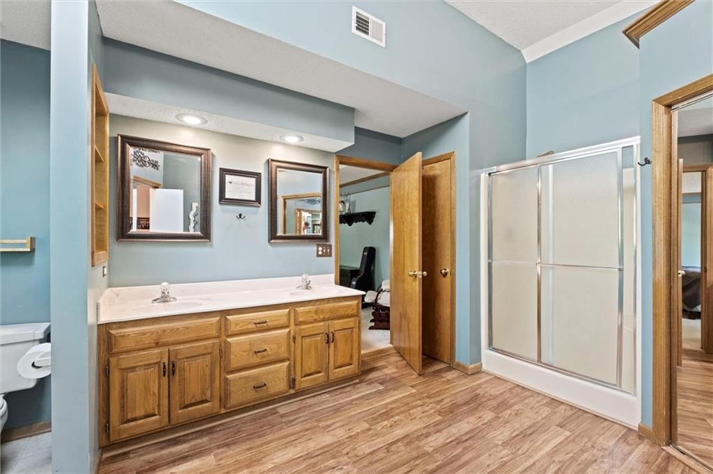 1390 S Brentwood Drive — photo 23