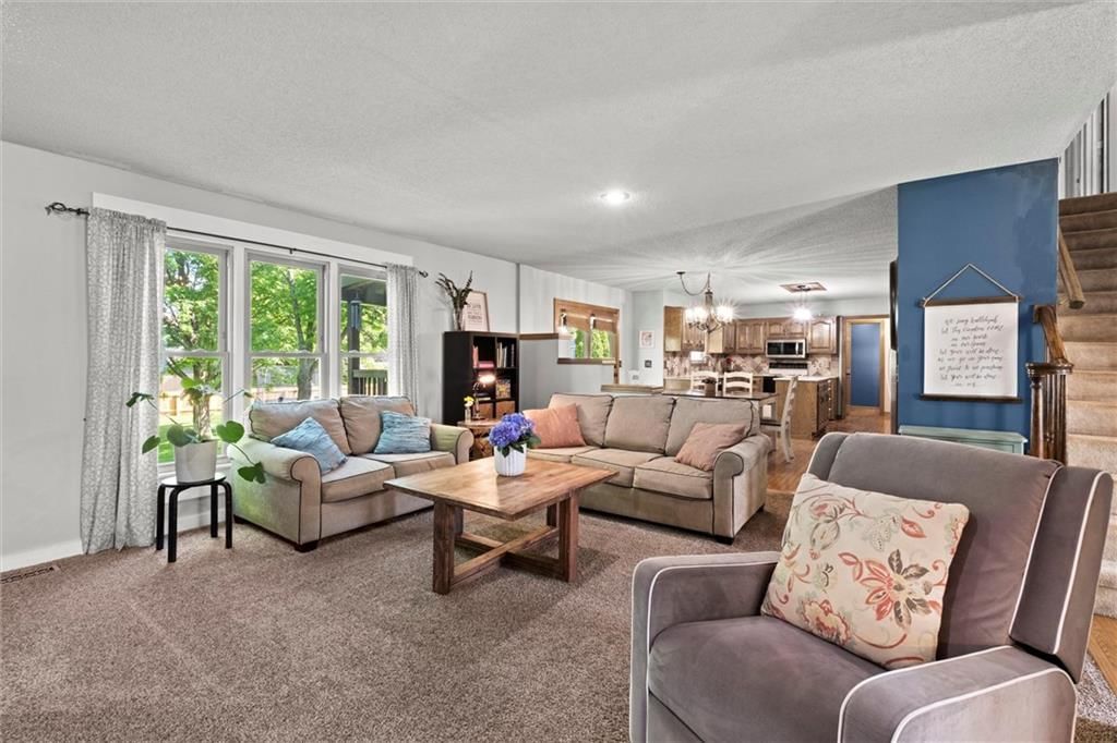 1390 S Brentwood Drive — photo 5