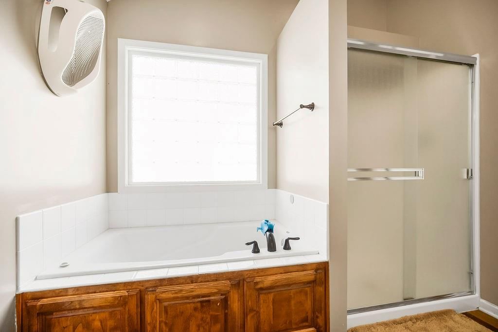 9204 N HOLLY Street — photo 18