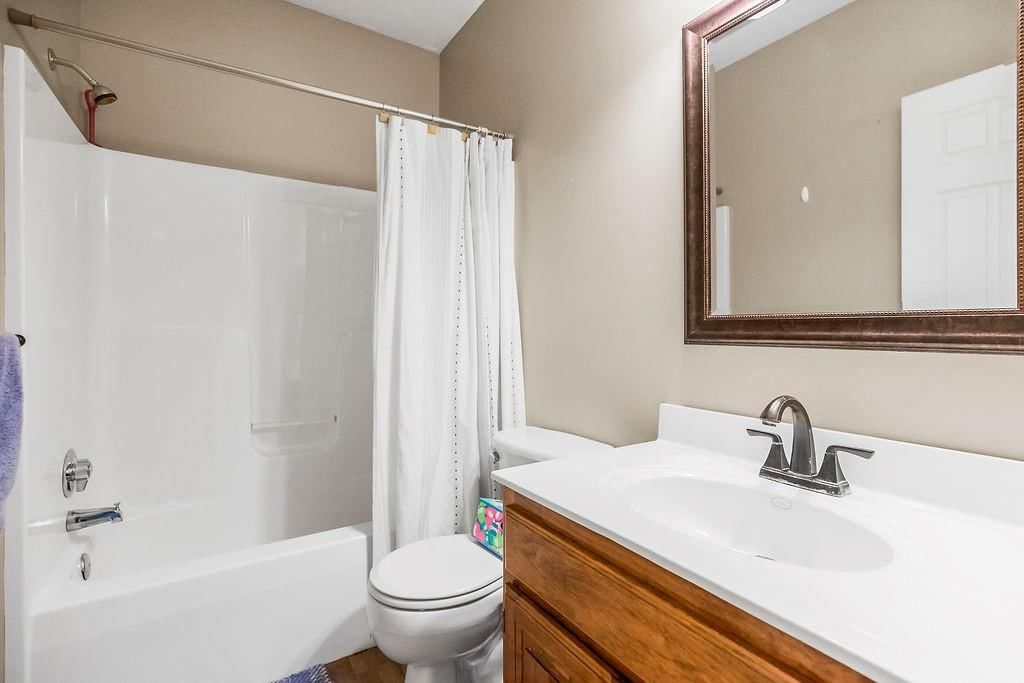 9204 N HOLLY Street — photo 19