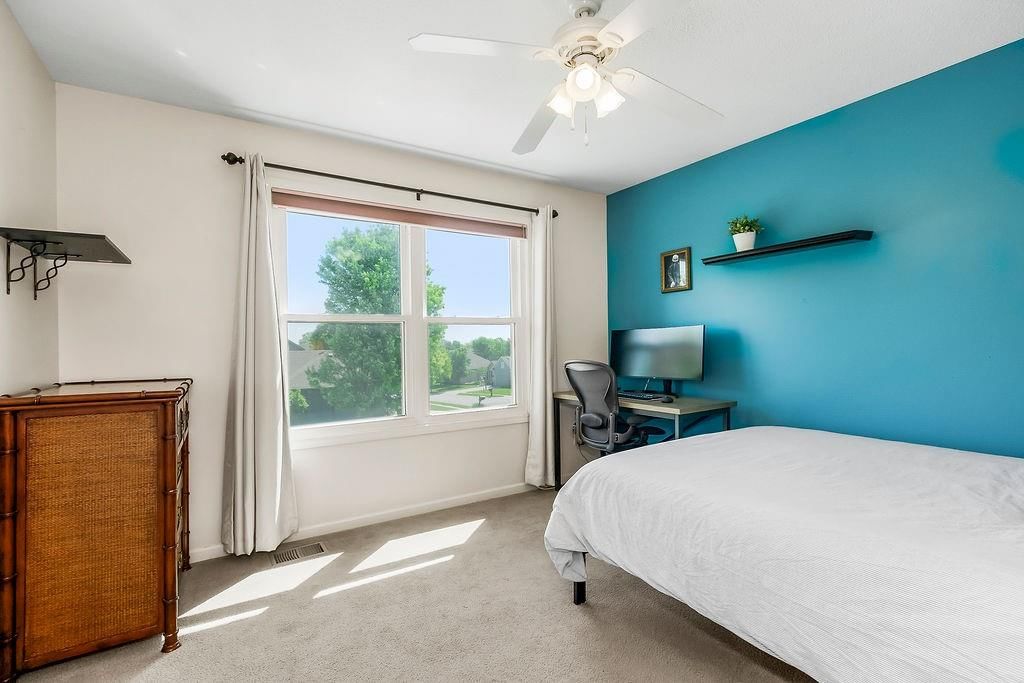9204 N HOLLY Street — photo 20